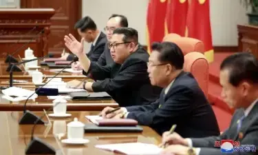 പത്തുവർഷത്തിനിടെ ഭരണകക്ഷിയോഗം വിളിച്ച് കിം ജോങ് ഉൻ