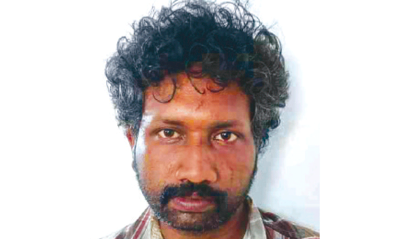 ക്ഷേത്രത്തിൽനിന്ന് നിലവിളക്കുകളും നിവേദ്യ പാത്രങ്ങളും മോഷ്ടിച്ചയാൾ പിടിയിൽ ക്ഷേത്രത്തിൽനിന്ന് നിലവിളക്കുകളും നിവേദ്യ പാത്രങ്ങളും മോഷ്ടിച്ചയാൾ പിടിയിൽ