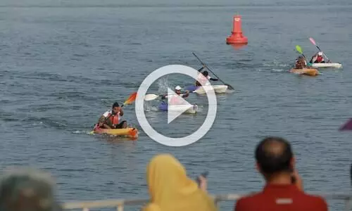 കയാക്കിങ് മത്സരം, ഫ്ല​യി​ങ് ബോ​ർ​ഡ്, പടക്കപ്പൽ പ്രദർശനം, വേ​റി​ട്ട അ​നു​ഭ​വ​മാ​യി ബേപ്പൂർ ജലമേള