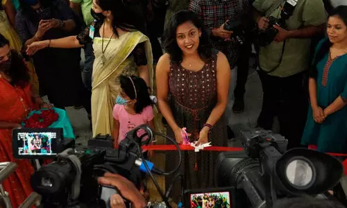 എം.ജി റോഡ് മെട്രോ സ്റ്റേഷനില്‍ മ്യൂസിക്കല്‍ സ്റ്റെയർ ഉദ്ഘാടനം ചെയ്തു