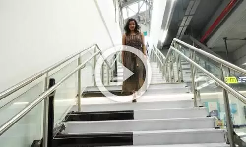 ഇതാ കൊച്ചി മെട്രോയിലെ സംഗീതം പൊഴിക്കുന്ന സ്റ്റേഷൻ പടികൾ