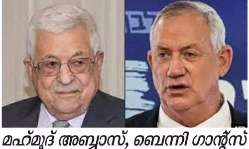 മ​ഹ്​​മൂ​ദ്​ അ​ബ്ബാ​സ്​ ഇ​സ്രാ​യേ​ലി​ൽ; ബെ​ന്നി ഗാ​ന്‍റ്​​സു​മാ​യി കൂ​ടി​ക്കാ​ഴ്ച