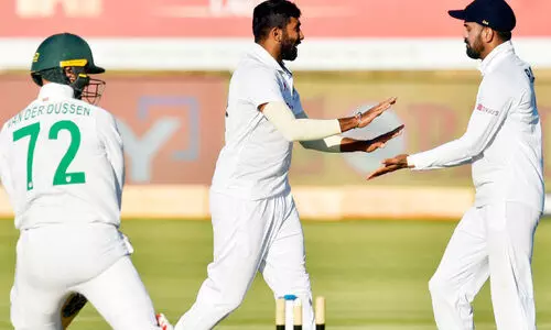 ഇന്ത്യ ഡ്രൈവിങ് സീറ്റിൽ; ദക്ഷിണാഫ്രിക്ക 94/4; വിജയലക്ഷ്യം 305 റൺസ് ഇന്ത്യ ഡ്രൈവിങ് സീറ്റിൽ; ദക്ഷിണാഫ്രിക്ക 94/4; വിജയലക്ഷ്യം 305 റൺസ്