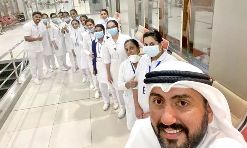 ആരോഗ്യപ്രവർത്തകർക്ക്​ നന്ദി അറിയിച്ച്​ സ്ഥാനമൊഴിഞ്ഞ മന്ത്രി