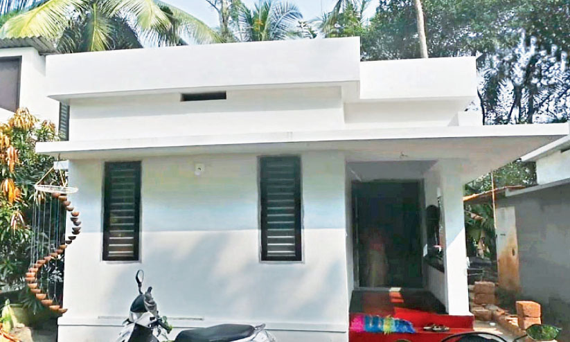 Prabhakaran enjoys the love of the locals Prabhakaran enjoys the love of the locals