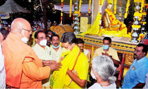 ശിവഗിരി തീർഥാടനം: രഥയാത്ര എത്തി