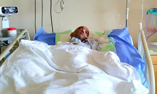 എയര്‍ ഇന്ത്യയില്‍ സ്ട്രെച്ചറിന് ചെക്ക്; കിടപ്പു രോഗികളുടെ യാത്ര വൈകുന്നു