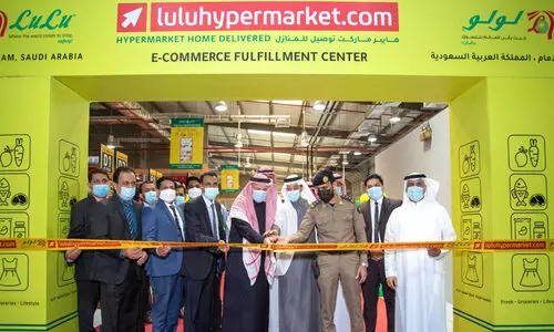 സൗദിയിൽ ഓ​ൺലൈൻ വ്യാപാരം​ അതിദ്രുത വളർച്ചയിൽ