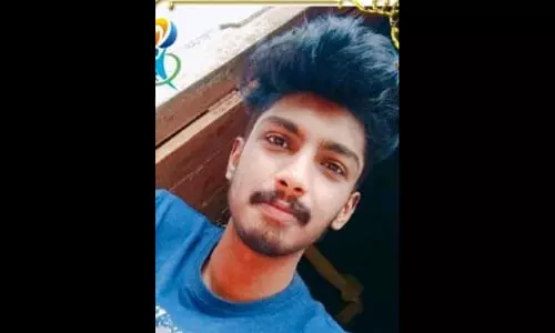 ആത്മഹത്യ ചെയ്ത പെൺകുട്ടിയുടെ സുഹൃത്തായ യുവാവ് തൂങ്ങിമരിച്ച നിലയിൽ