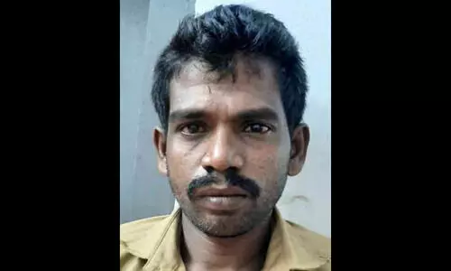 ടിപ്പർ ലോറിയിൽ നിന്ന് ബാറ്ററി മോഷ്ടിച്ച യുവാവ് പിടിയിൽ