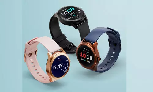 മികച്ച ഫീച്ചറുകളുമായി ടൈറ്റന്‍ സ്മാര്‍ട്ട് വാച്ച് വിപണിയില്‍