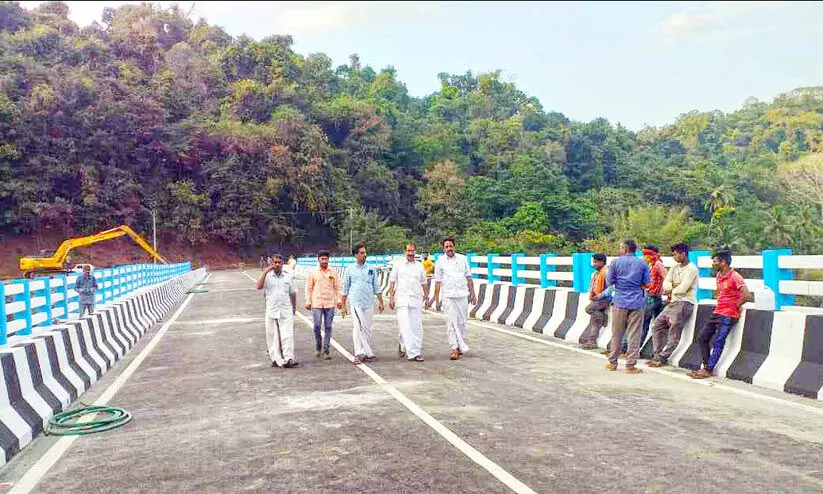 കൂട്ടുപുഴ പാലം നാളെ തുറക്കും