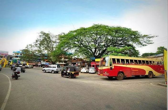 കെ.എസ്.ആർ.ടി.സി അടൂർ ഡിപ്പോയിൽ നാളെ മുതൽ പേ ആൻഡ്​ പാർക്കിങ് സംവിധാനം