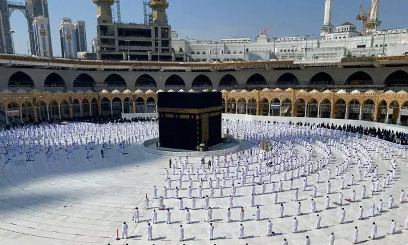മക്ക, മദീന ഹറമുകളിൽ ആരോഗ്യ മുൻകരുതൽ നിരീക്ഷണം കർശനമാക്കി മക്ക, മദീന ഹറമുകളിൽ ആരോഗ്യ മുൻകരുതൽ നിരീക്ഷണം കർശനമാക്കി