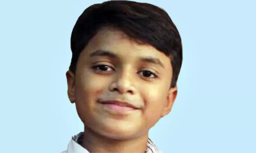 കോഴിക്കോട്ട് സ്കൂൾ വിദ്യാർഥി കടലിൽ മുങ്ങിമരിച്ചു കോഴിക്കോട്ട് സ്കൂൾ വിദ്യാർഥി കടലിൽ മുങ്ങിമരിച്ചു