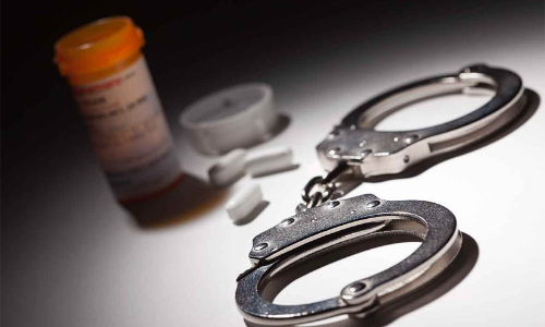 മയക്കുമരുന്ന്​  കടത്ത്​; നാലുപേർ പിടിയിൽ