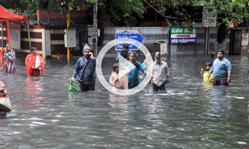 കോവിഡ് ഭീതിക്കിടെ ചെന്നൈയിൽ കനത്ത മഴ, വെള്ളക്കെട്ട്