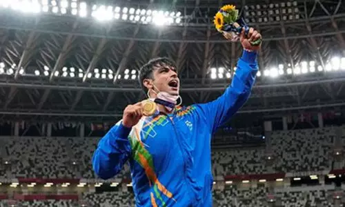 നീരജ് ചോപ്ര അടക്കം എട്ടു താരങ്ങൾക്ക്   പത്മ പുരസ്കാരം