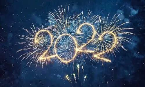 2022 പ്രതീക്ഷയുടെ ആകാശം