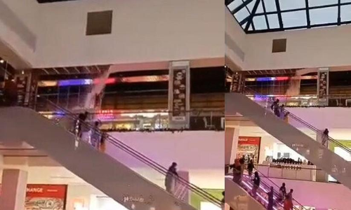 False ceiling in Mall collapses following rain Viral Video