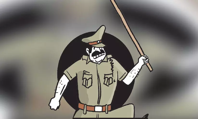 സിൽവർ ലൈൻ പദ്ധതിക്കെതിരായ പ്രതിഷേധം: കാവൽ പദ്ധതിയുടെ മറവിൽ അടിച്ചൊതുക്കാൻ ആഭ്യന്തര വകുപ്പ് സിൽവർ ലൈൻ പദ്ധതിക്കെതിരായ പ്രതിഷേധം: കാവൽ പദ്ധതിയുടെ മറവിൽ അടിച്ചൊതുക്കാൻ ആഭ്യന്തര വകുപ്പ്