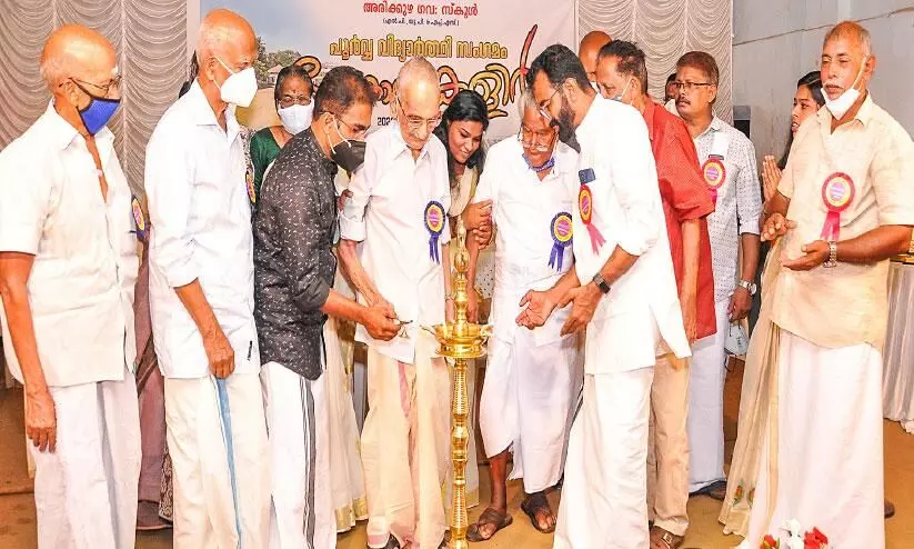 The sweetness of memories Alumni Association The sweetness of memories Alumni Association