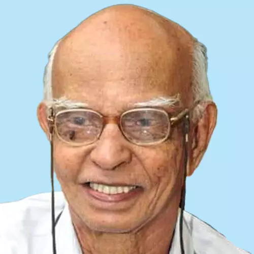 ക​ലാ​നി​രൂ​പ​ക​ൻ കാ​ഞ്ഞൂ​ർ കൃ​ഷ്ണ​ൻ ന​മ്പൂ​തി​രി​പ്പാ​ട്