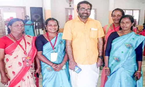 LJD leader volunteers at CPM convention