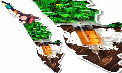 മാ​ര​ക ല​ഹ​രി​വ​സ്തു​ക്ക​ളു​ടെ വി​പ​ണ​ന​കേ​ന്ദ്ര​മാ​യി കേ​ര​ളം മാ​റി​യ​താ​യി ക​ണ​ക്കു​ക​ൾ...