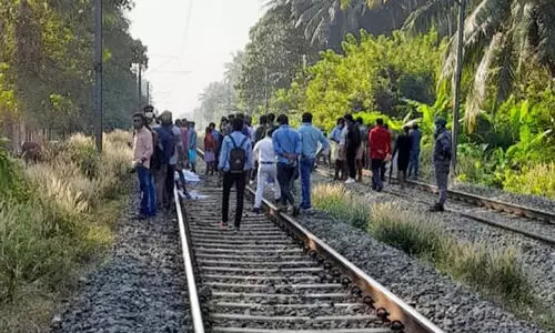 കോഴിക്കോട് ട്രെയിൻ തട്ടി വയോധിക മരിച്ചു