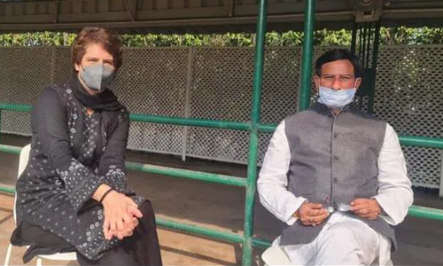 Anant Ram Chauhan-Priyanka Gandhi Vadra