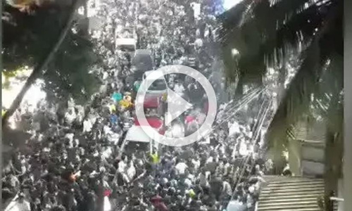 കോവിഡ്​ തരംഗത്തിന്​​ ​രാജകീയ വരവേൽപ്​; ഗോവൻ ബീച്ചിലെ ജനത്തിരക്കിന്‍റെ വിഡിയോ വൈറൽ