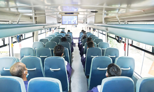 തൊ​ഴി​ലാ​ളി​ക​ളു​ടെ ബ​സി​ൽ സൗ​ജ​ന്യ വൈ​ഫൈ