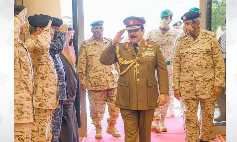 ഹമദ് രാജാവ് ബി.ഡി.എഫ് ജനറൽ കമാൻഡ് സന്ദർശിച്ചു ഹമദ് രാജാവ് ബി.ഡി.എഫ് ജനറൽ കമാൻഡ് സന്ദർശിച്ചു