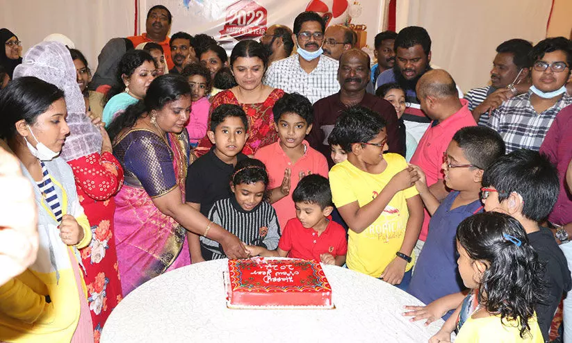 ന​വ​യു​ഗം കു​ടും​ബ​സം​ഗ​മം അ​ര​ങ്ങേ​റി