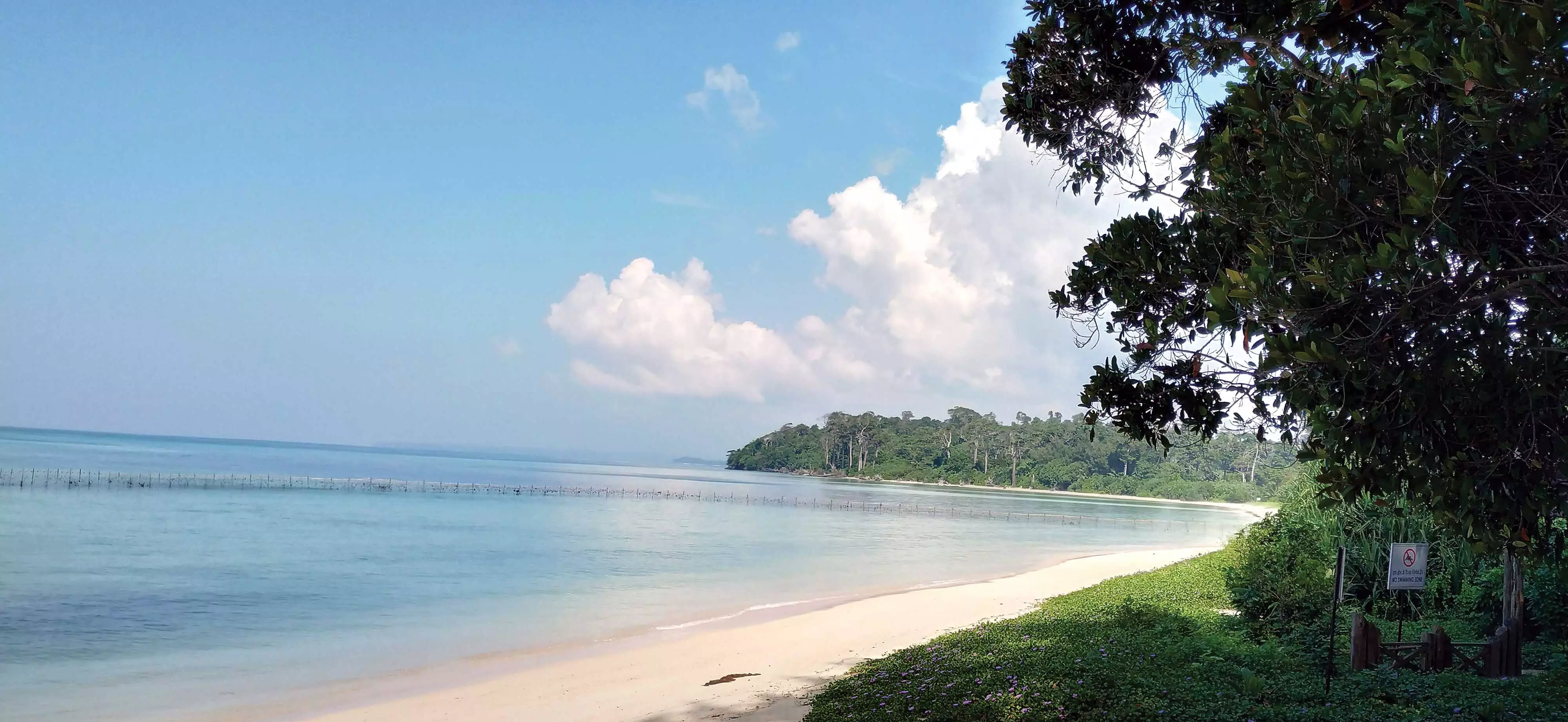 അന്തമാനിലെ വണ്ടൂർ ബീച്ച്​