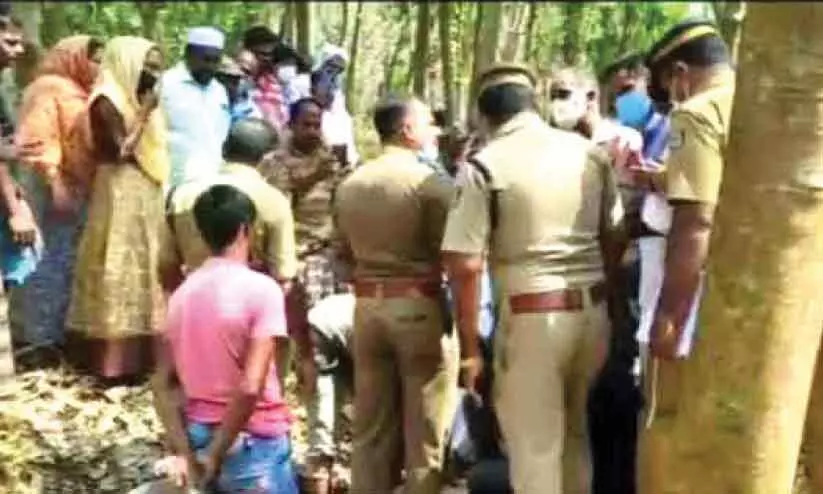 കെ- റെയിൽ കല്ലിടൽ കോട്ടറക്കോണത്ത് നാട്ടുകാർ തടഞ്ഞു കെ- റെയിൽ കല്ലിടൽ കോട്ടറക്കോണത്ത് നാട്ടുകാർ തടഞ്ഞു