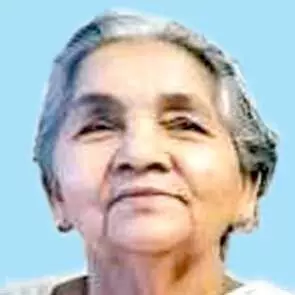 സ​രോ​ജി​നി​യ​മ്മ