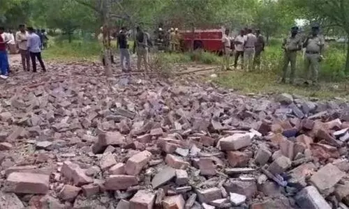 തമിഴ്നാട്ടിൽ പടക്കനിർമാണ ശാലയിൽ പൊട്ടിത്തെറി; മൂന്ന് മരണം