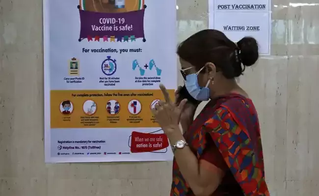 ആദ്യമെടുത്ത വാക്സിൻ തന്നെ ബൂസ്റ്റർ ഡോസായി നൽകണം; ഒമിക്രോൺ കണ്ടെത്താൻ പ്രത്യേക കിറ്റ്​