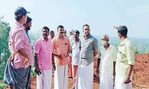 റിസോർട്ട്​ നിർമാണം: നാടുകാണികുന്നിൽ അനധികൃത കുന്നിടിക്കൽ