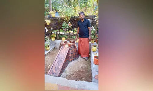 കരവിരുതി​ന്‍റെ കമനീയതയിൽ വീട്ടുമുറ്റത്ത് ബേക്കൽ കോട്ടയും ബുർജ് ഖലീഫയും