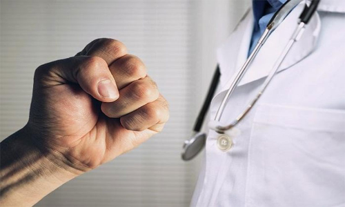 ഡോക്​ടർമാർക്കെതിരായ അതിക്രമത്തെ അപലപിച്ച്​ സംഘടന