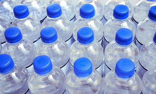 200 മി​ല്ലിയിൽ താ​ഴെ​യു​ള്ള​  പ്ലാ​സ്റ്റി​ക്​ ബോ​ട്ടി​ലു​ക​ൾ​ക്ക് വി​ല​ക്ക്