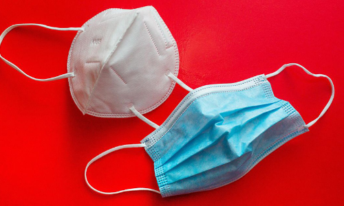 മാ​സ്ക്​ സ​ർ​ജി​ക്ക​ൽ​ത​ന്നെ വേ​ണം -എ​ച്ച്.​എം.​സി