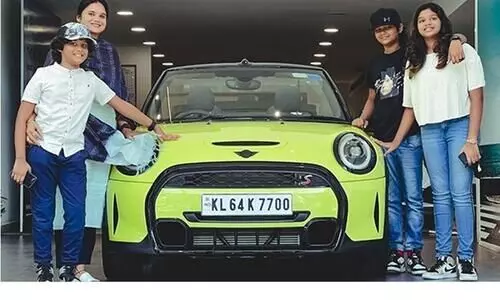 കേരളത്തിലെ ആദ്യ സെസ്റ്റി യെല്ലോ മിനി കൺവെർട്ടിബിൾ ജോജുവിന് സ്വന്തം