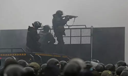 ക​സാ​ഖ്സ്താ​നി​ൽ പ്ര​ക്ഷോ​ഭം തു​ട​രു​ന്നു: മു​ന്ന​റി​യി​പ്പി​ല്ലാ​തെ വെ​ടി​വെ​ക്കാ​ൻ പ്ര​സി​ഡ​ന്‍റി​​ന്‍റെ ഉ​ത്ത​ര​വ്