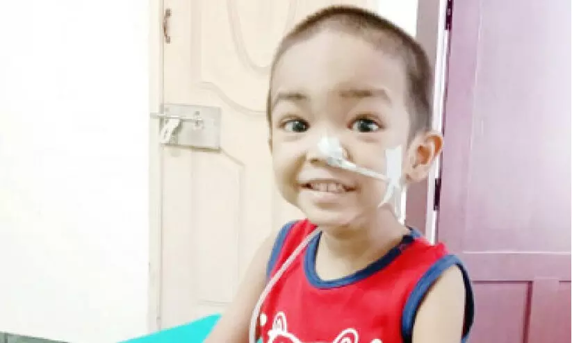 അപൂര്വരോഗം ബാധിച്ച രണ്ടര വയസ്സുകാരന് ചികിത്സാസഹായം തേടുന്നു അപൂര്വരോഗം ബാധിച്ച രണ്ടര വയസ്സുകാരന് ചികിത്സാസഹായം തേടുന്നു