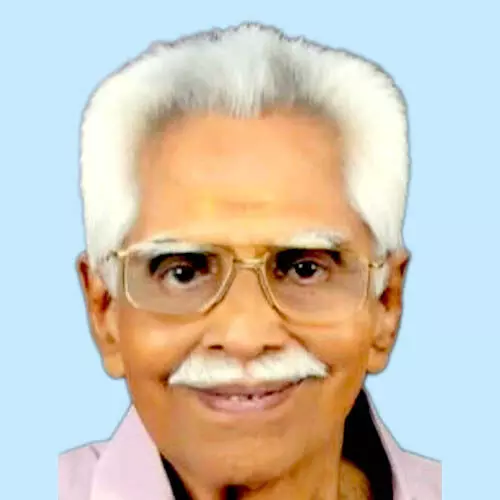 വേ​ലാ​യു​ധ മേ​നോ​ൻ