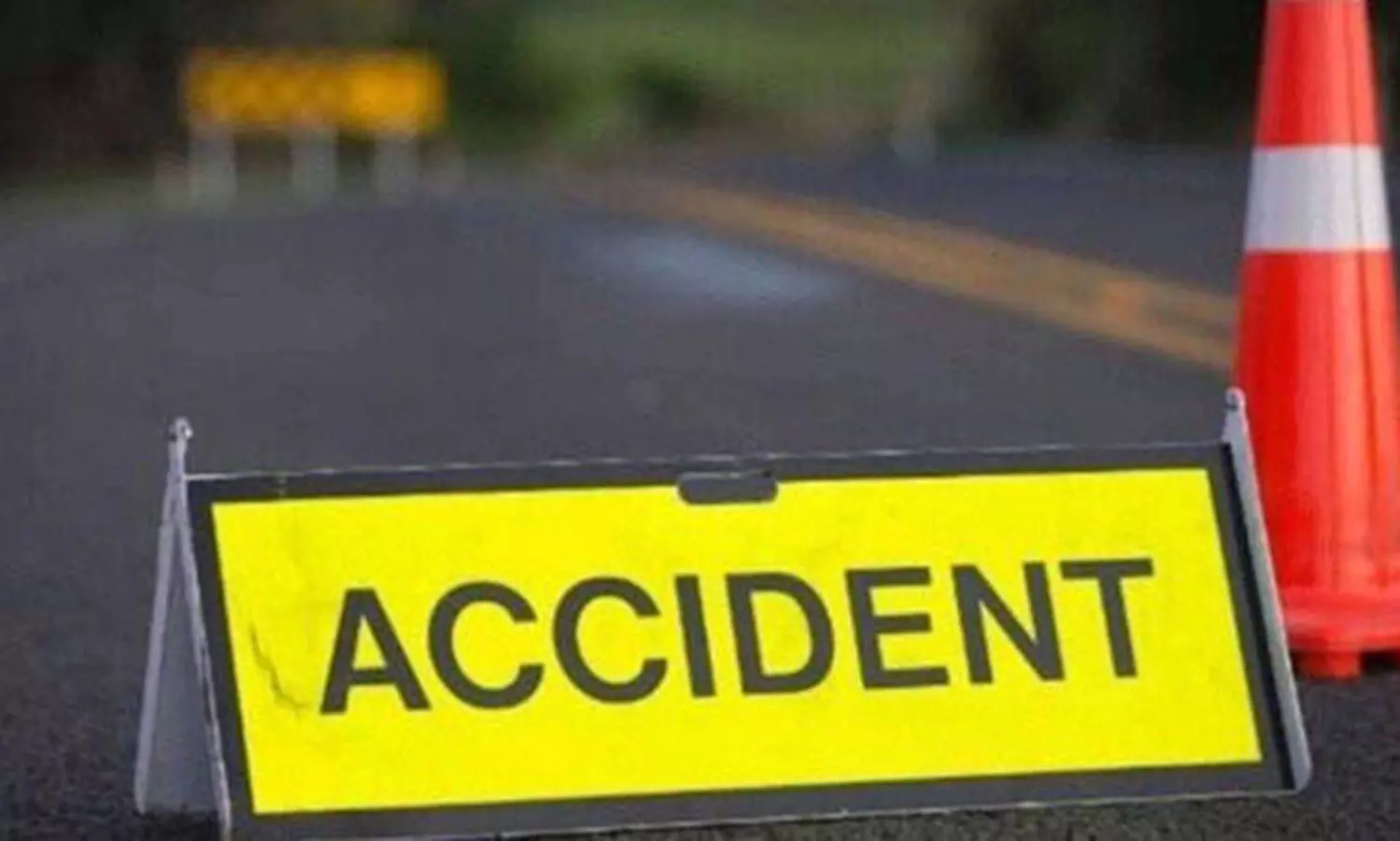 ഷാർജയിൽ വാഹന അപകടത്തിൽ ഗർഭിണിയും മകളും മരിച്ചു